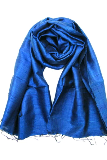 nyers-selyem-sal-yves-klein-kék nyers-selyem-sal-yves-klein-kék