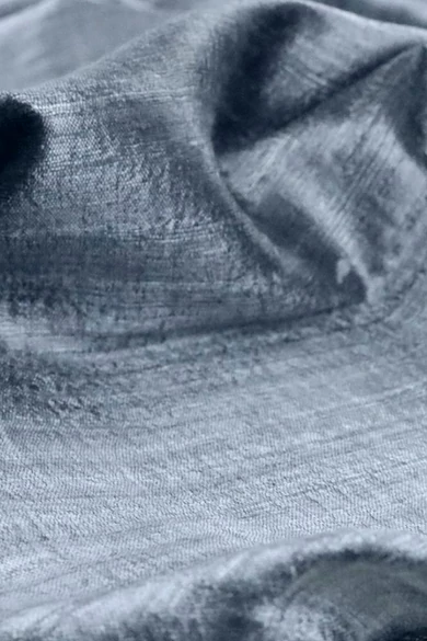 100% valódi hernyóselyem kvarcszürke színű nyers selyem sál