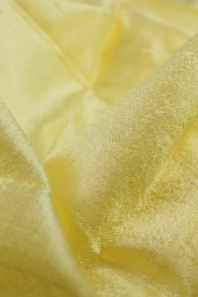 100% valódi hernyóselyem gyöngysárga színű nyers selyem sál