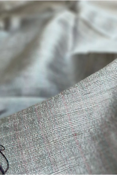 100% valódi hernyóselyem prériszürke színű nyers selyem sál 50x180cm