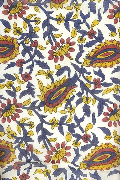 Liliomfehér alapon virágmintás 100% valódi hernyóselyem sál 100x180 cm