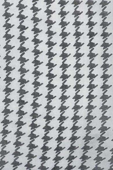 Achátszürke alapon tyúkláb mintás 100% valódi hernyóselyem sál 100x180 cm