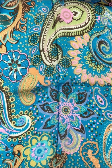 Türkizkék alapon óriás virágmintás 100% valódi hernyóselyem sál 100x180 cm
